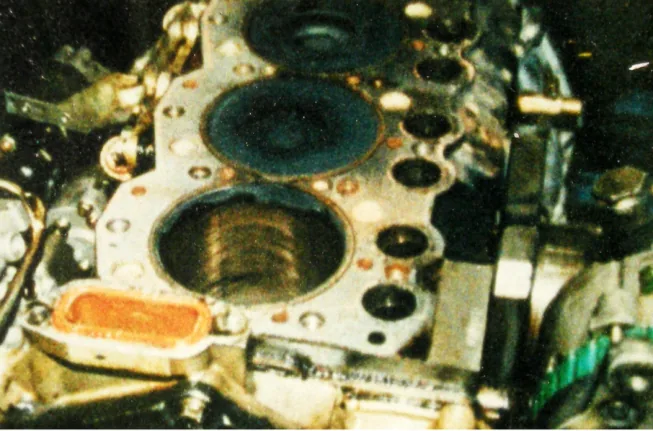 498Z after 1,000 hours: cross-hatch honing still visible